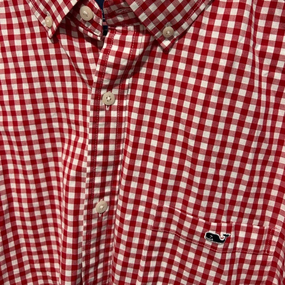 Men Vineyard Vines Button down size large checkered - Picture 2 of 3
